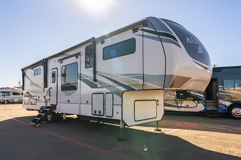 2021 Alliance Rv Paradigm