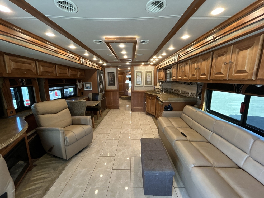 2017 Tiffin Motorhomes Phaeton