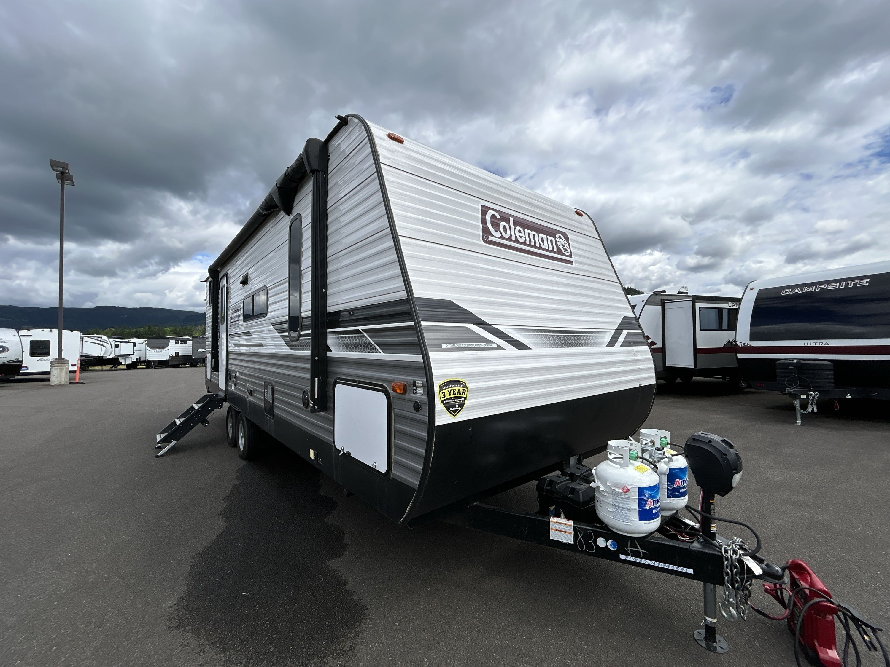 New or Used Coleman Coleman Lantern 242bhwe RVs for Sale | Camping