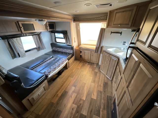 2016 Forest River Rockwood Roo 21BD — photo 2 of 8