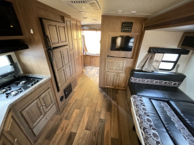 2016 Forest River Rockwood Roo 21BD — photo 3 of 8