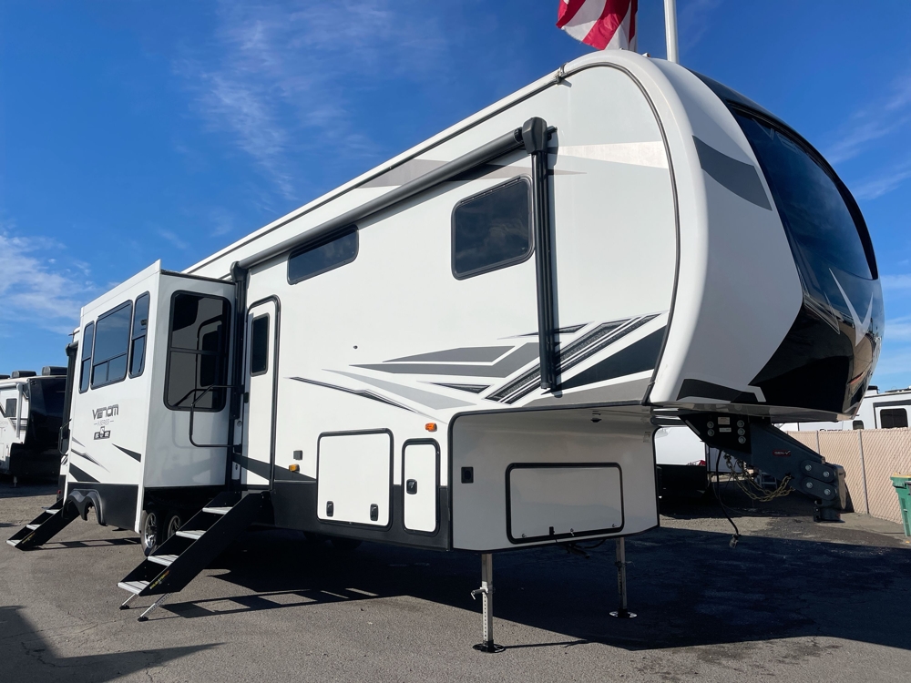 2022 K-Z Rv Venom V-Series 3313TK - Stock #2639821A | French Camp