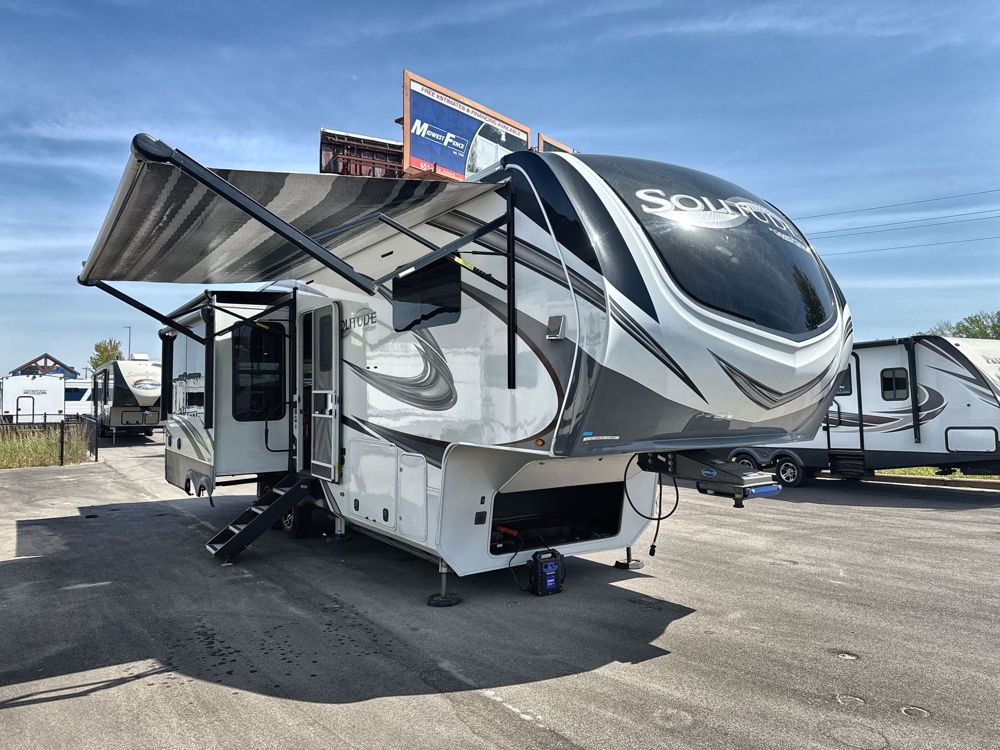 2022 Grand Design Solitude 310GK