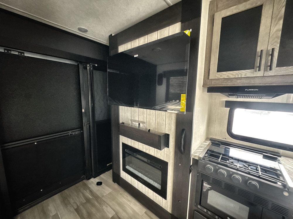 entertainment-center