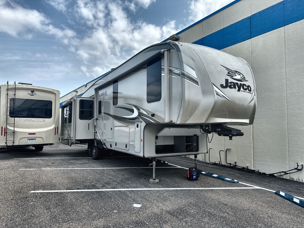 2018 Jayco Eagle 327CKTS