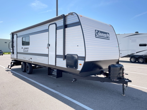 RV carousel image 1