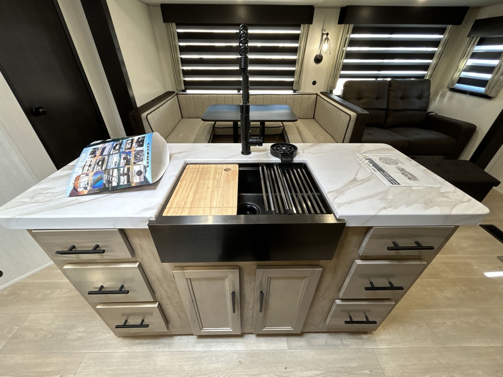 entertainment-center