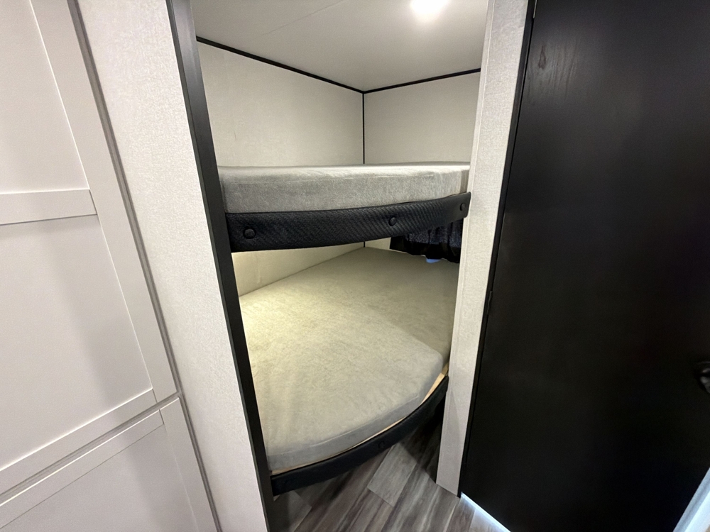 bunk-room