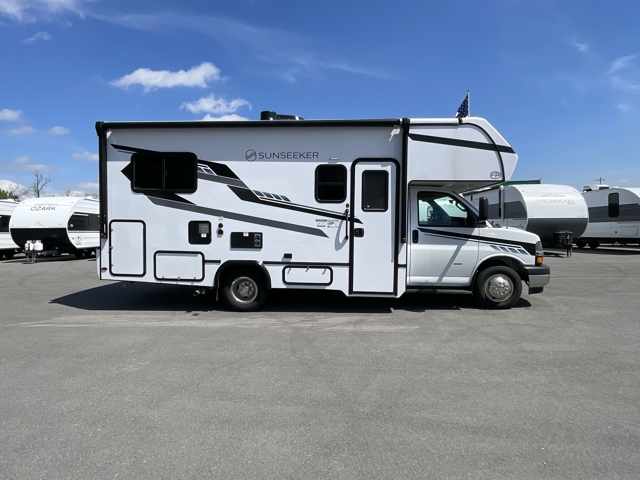 2026 Forest River Sunseeker LE 2150SC — photo 7 of 8