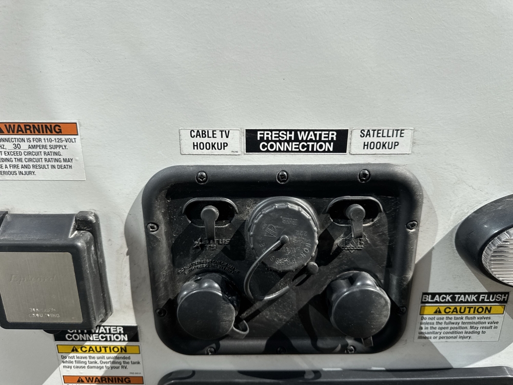 water-center-convenience-station