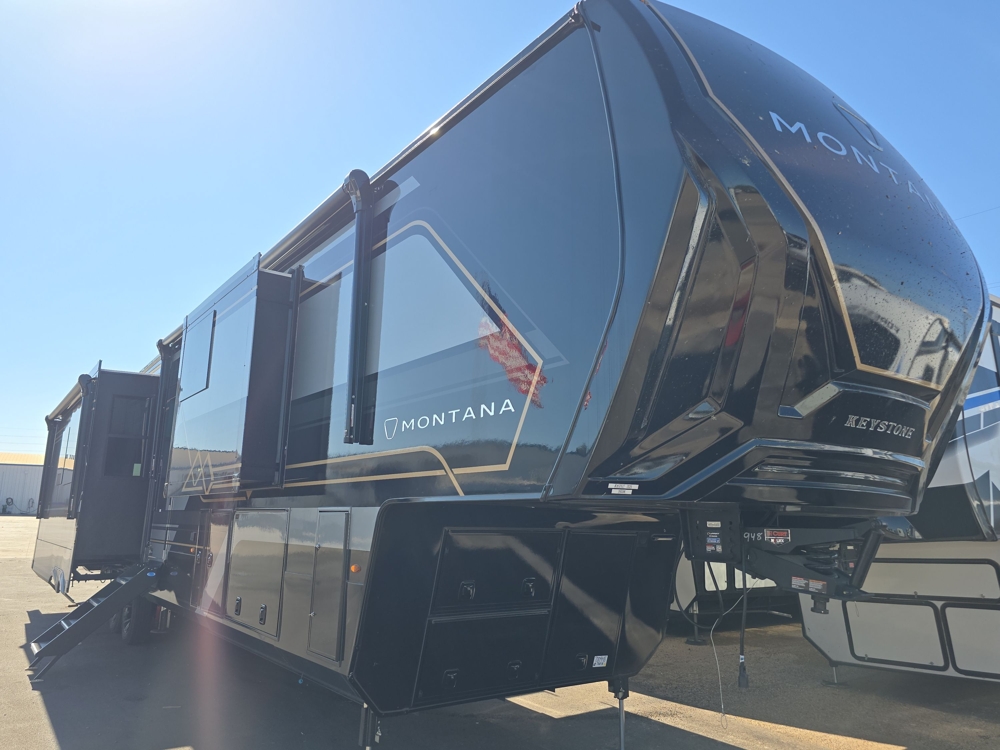 2026 KEYSTONE MONTANA 3900RK