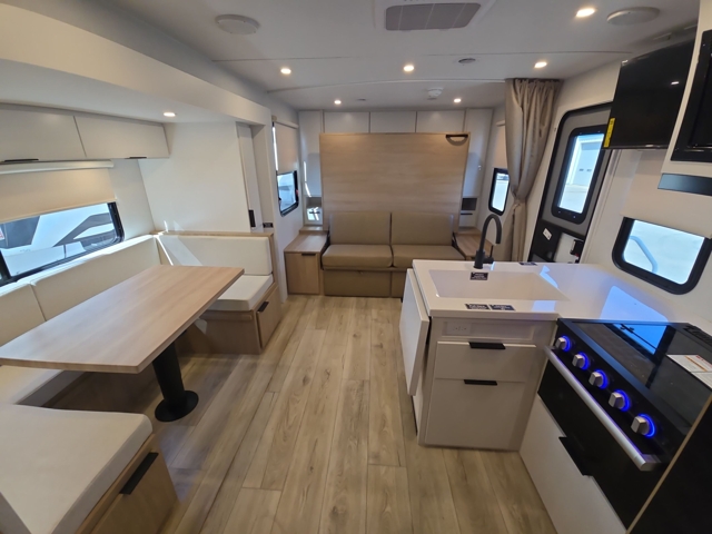 2026 Winnebago Thrive 22MBH — photo 3 of 8