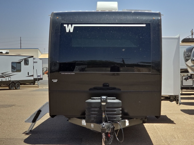 2026 Winnebago Thrive 25RLS — photo 5 of 8