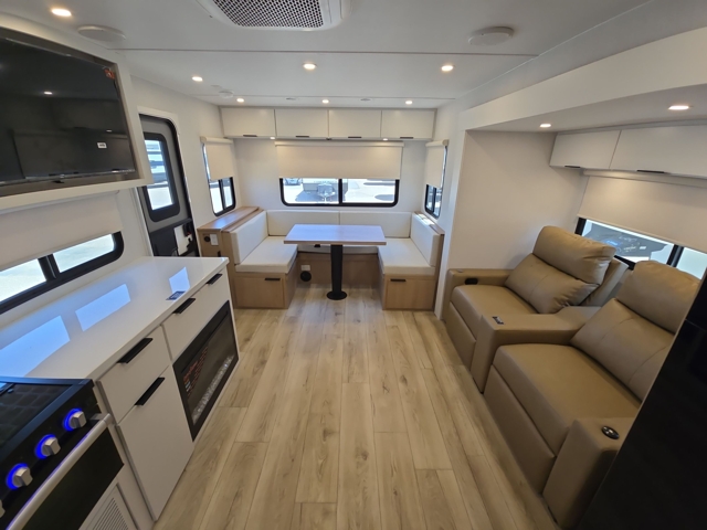 2026 Winnebago Thrive 25RLS — photo 3 of 8