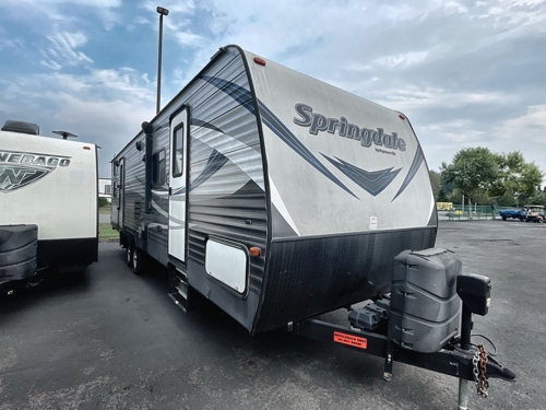 RV carousel image 1