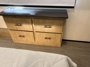 bedrom-1-dresser
