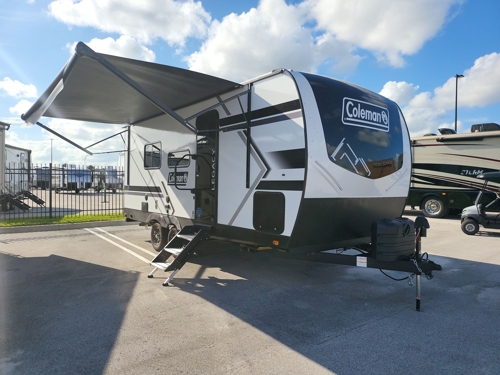 RV carousel image 1