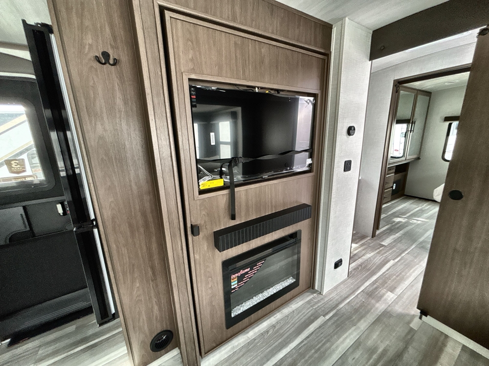 entertainment-center