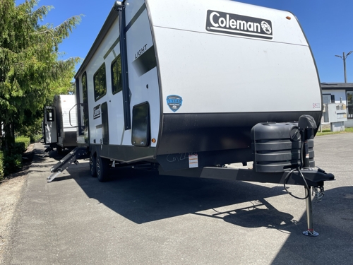 RV carousel image 1