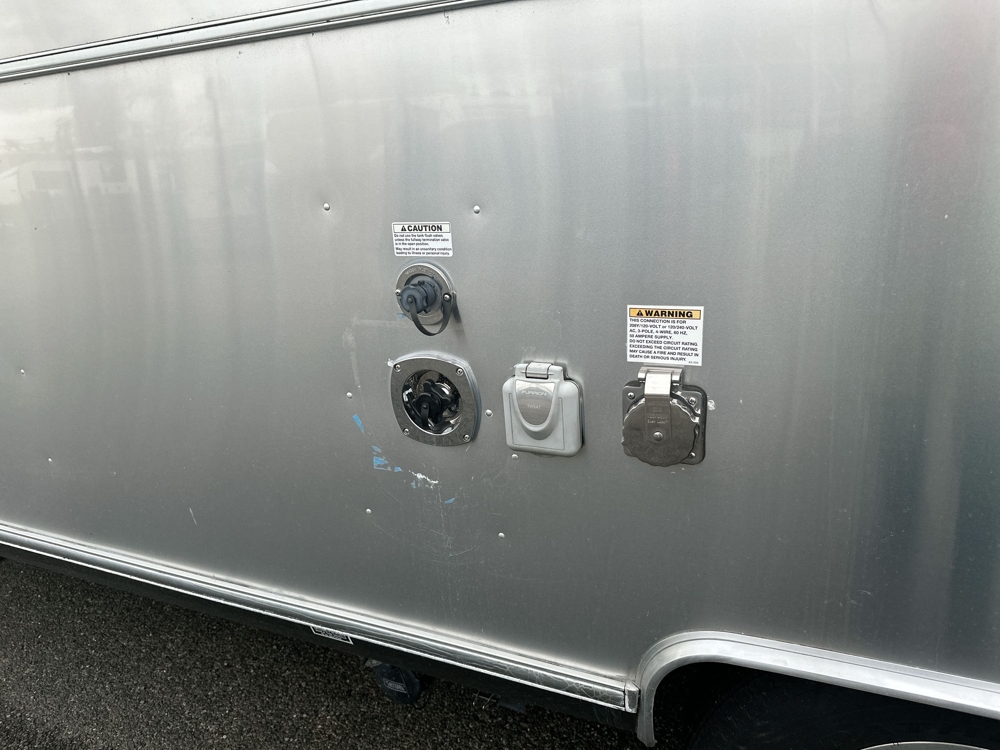 water-center-convenience-station