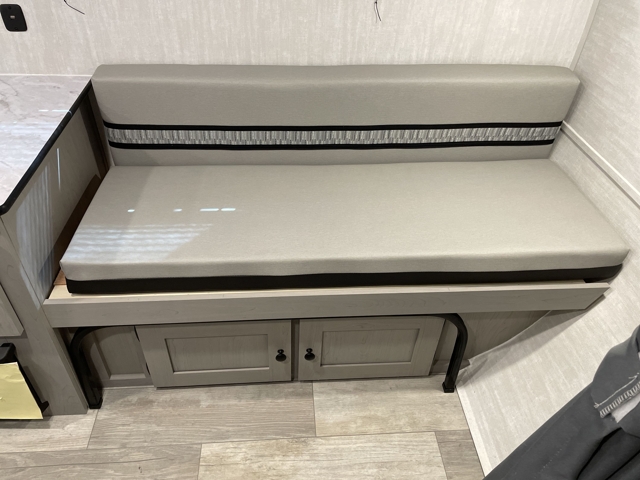 2025 Coachmen Clipper 12000ROK — photo 6 of 8