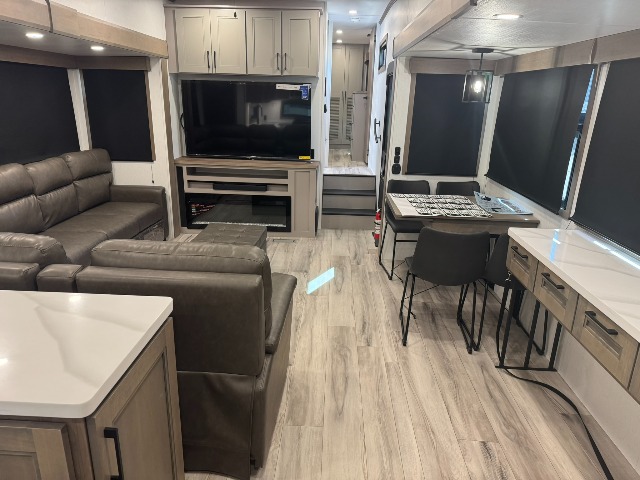 2026 K-Z RV Durango 339MLT — photo 5 of 8