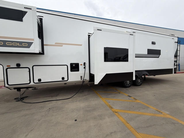 2026 K-Z RV Durango Gold 382MBF — photo 7 of 8