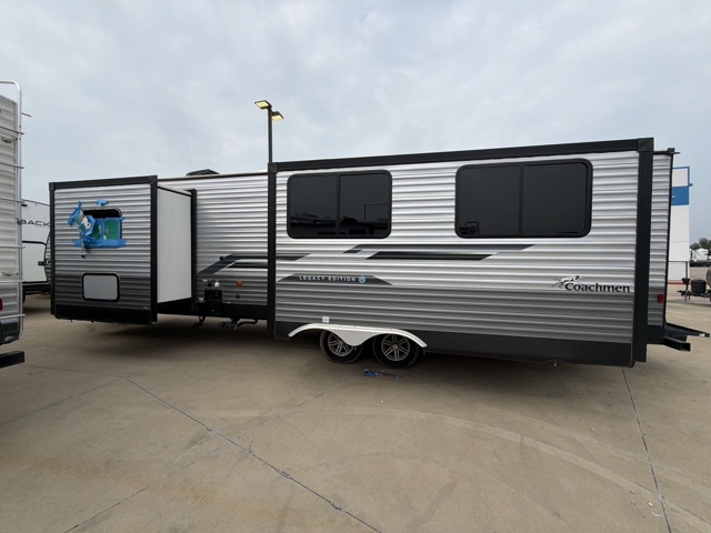 2024 Coachmen Catalina Legacy 303RKDS — photo 6 of 8