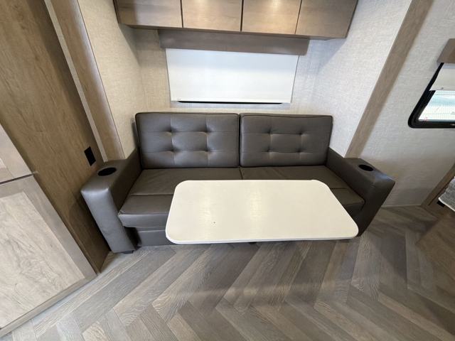 2022 Ember Overland 201FBQ — photo 2 of 8