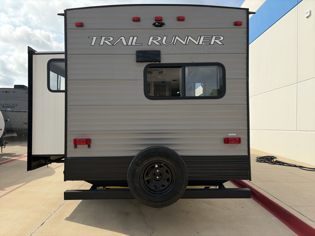 2023 Heartland Trail Runner 27RKS — photo 8 of 8