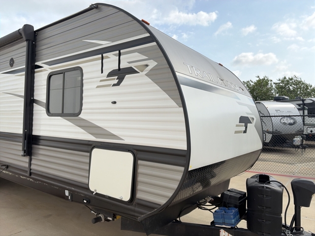 2023 Heartland Trail Runner 27RKS — photo 1 of 8