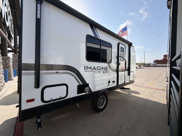 2025 Grand Design Imagine Aim 15RB — photo 6 of 8