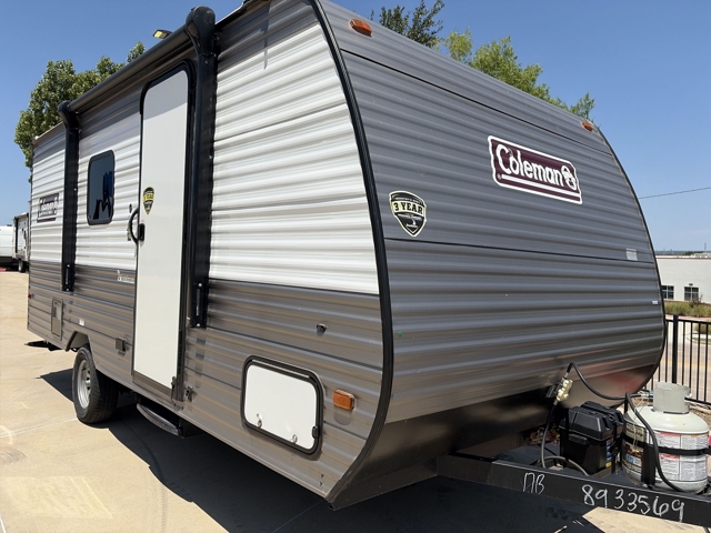 2024 Coleman Coleman Lantern LT 17B — photo 1 of 8