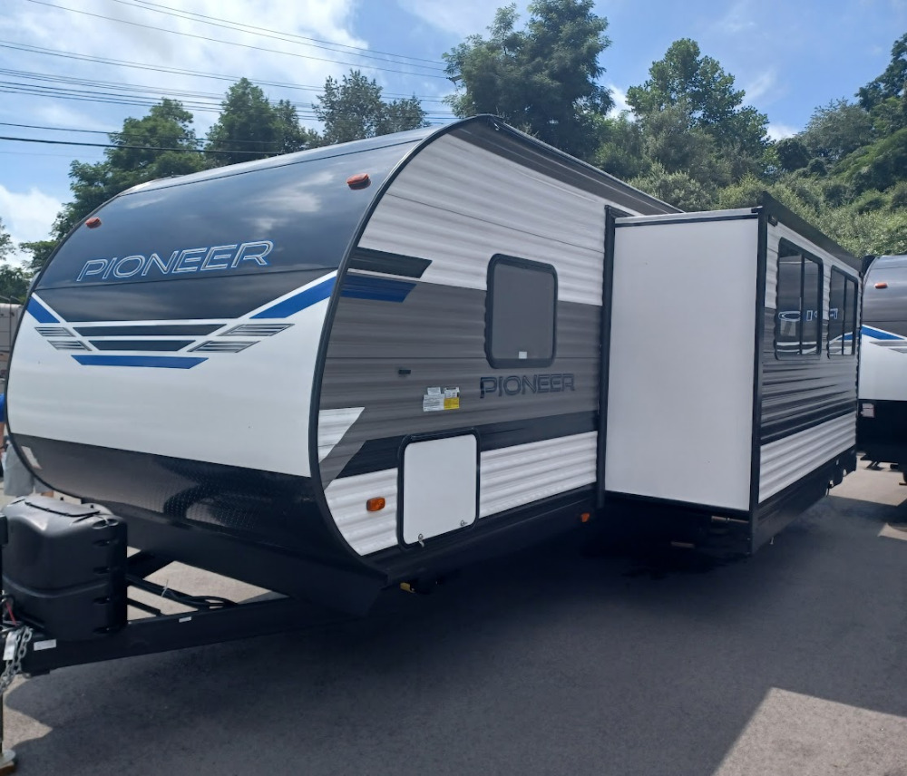 Heartland Pioneer QB300 Camping World of Fairmont 2082360