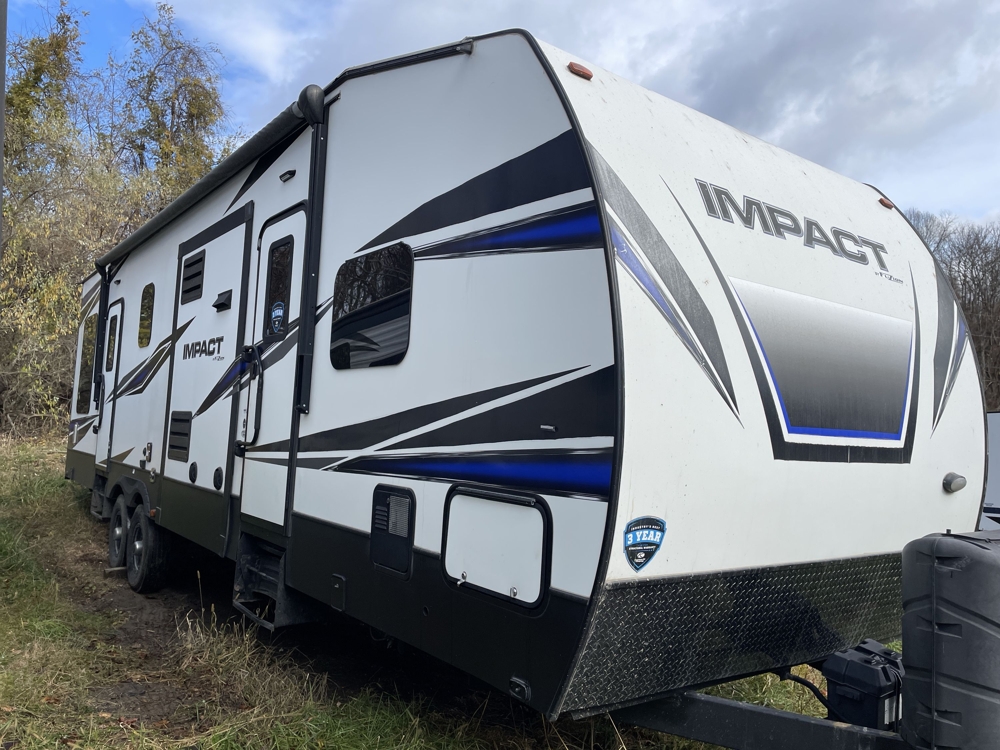 2018 Keystone Impact 332