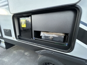 outside-kitchen thumbnail