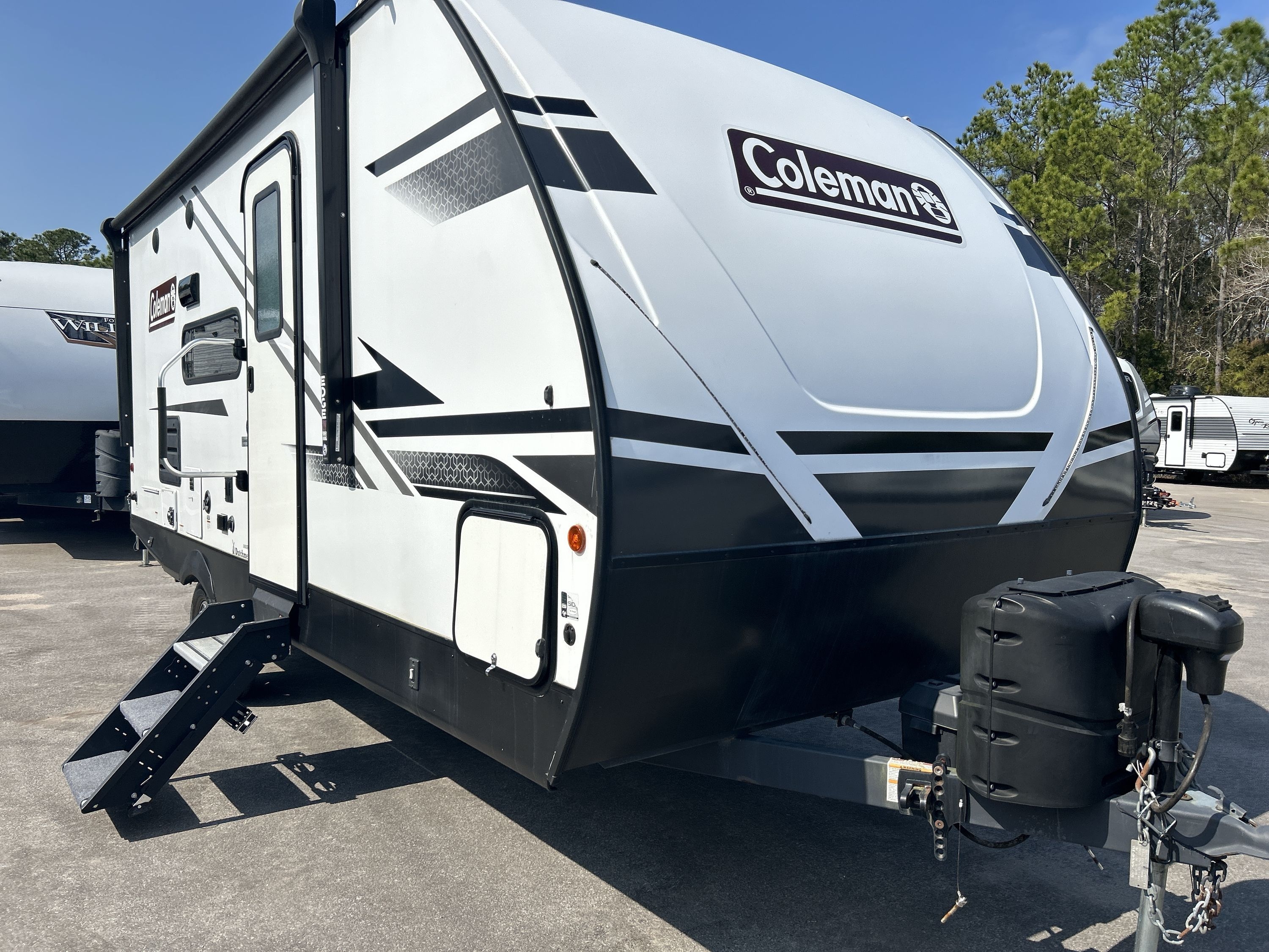 2022_coleman_coleman_light_185