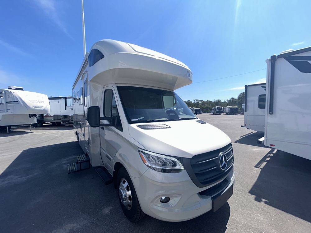 2027 Winnebago View 24R - Stock #2654131 | Gulf Breeze, FL | Camping World