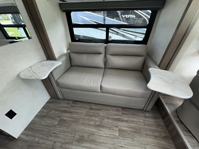 2026 Thor Freedom Traveler A24 — photo 3 of 8