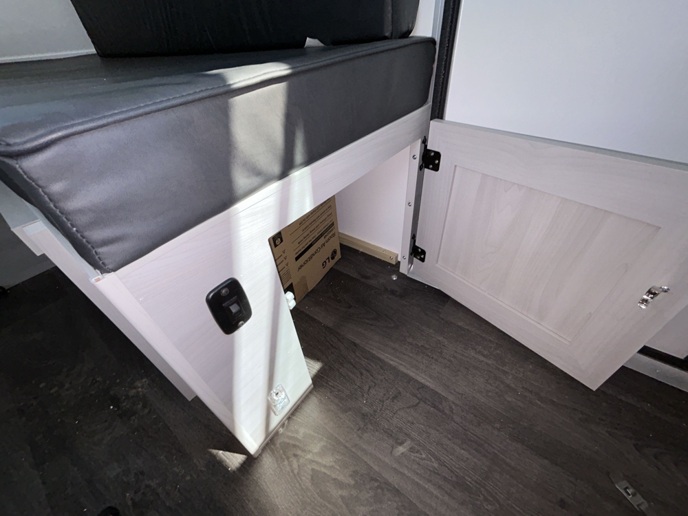2026 A Liner Aliner Classic — photo 3 of 8