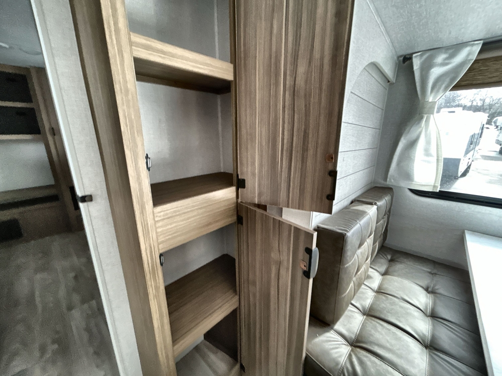 entertainment-center