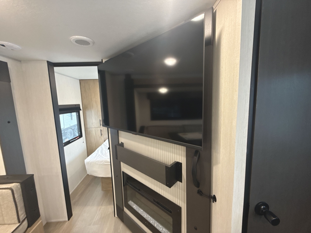 entertainment-center