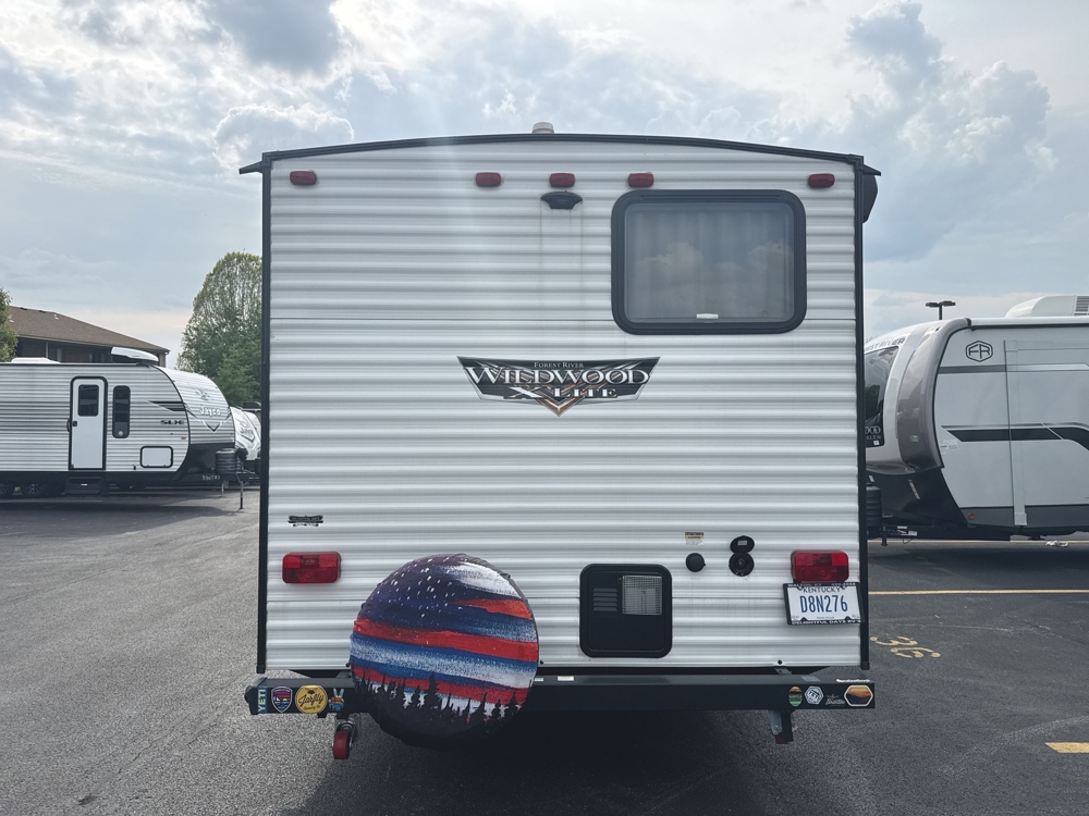 2021 Forest River Wildwood X-Lite 261BHXL - Stock #2661115