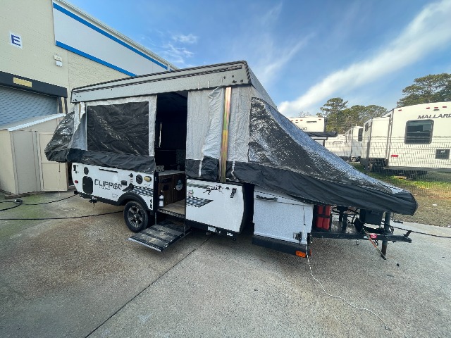 2019 Coachmen Clipper Classic 1285SST — photo 1 of 8