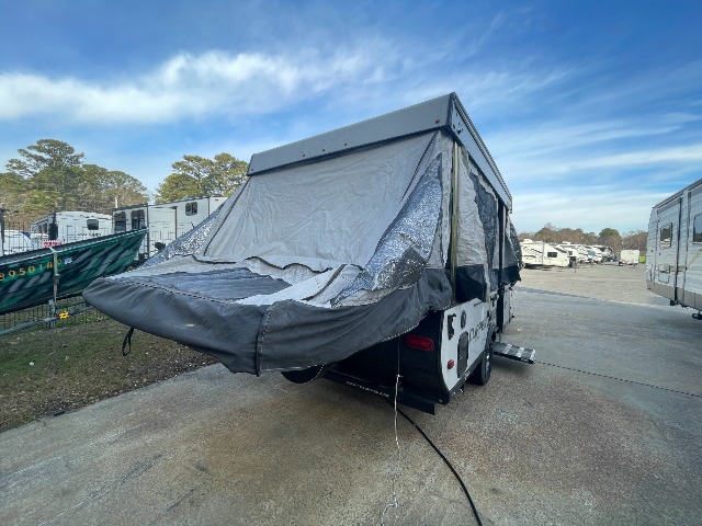 2019 Coachmen Clipper Classic 1285SST — photo 5 of 8