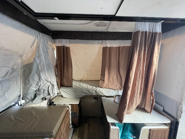 2019 Coachmen Clipper Classic 1285SST — photo 7 of 8