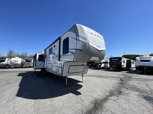 RV carousel image 1