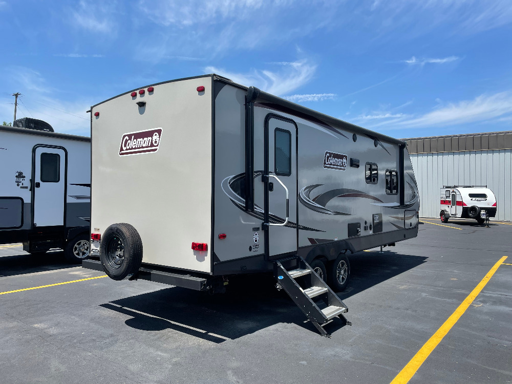 Coleman Coleman Light 2425RB Camping World of Grand Rapids 2149550P