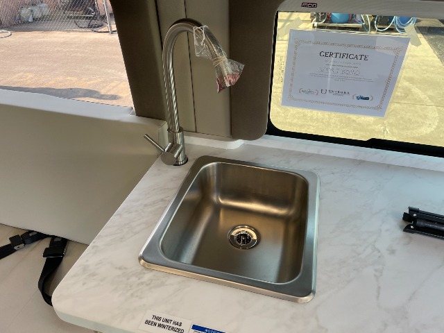 2027 Entegra Coach Ethos 20T — photo 7 of 8
