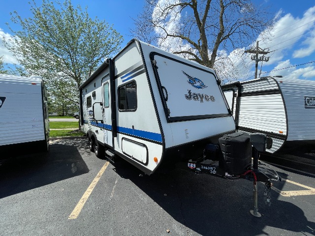 2019 Jayco Jay Feather X23B — photo 1 of 8